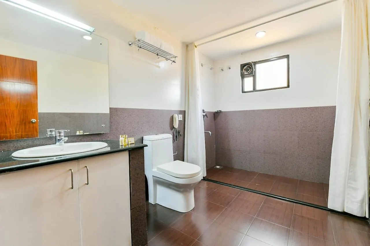 Capital O 23079 Ajantha Regency Hotel Kochi