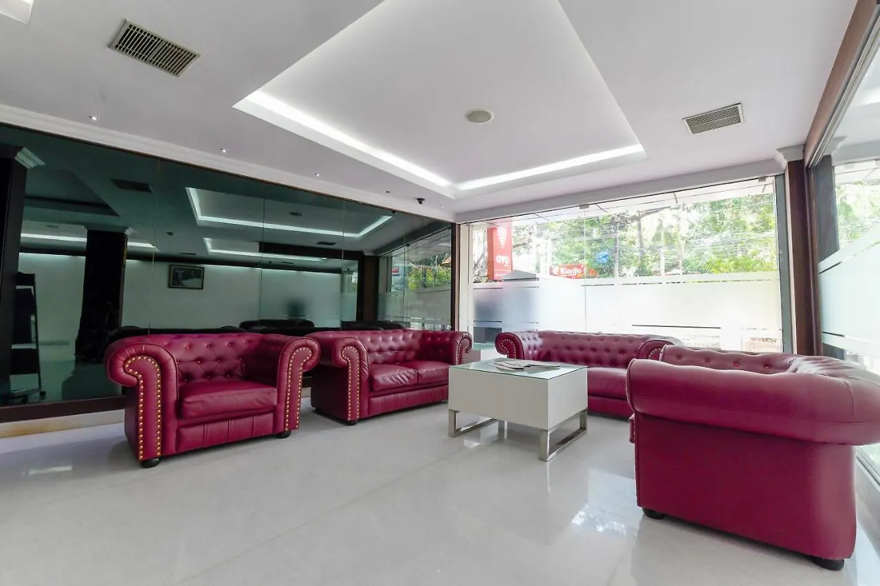Capital O 23079 Ajantha Regency Hotel Kochi