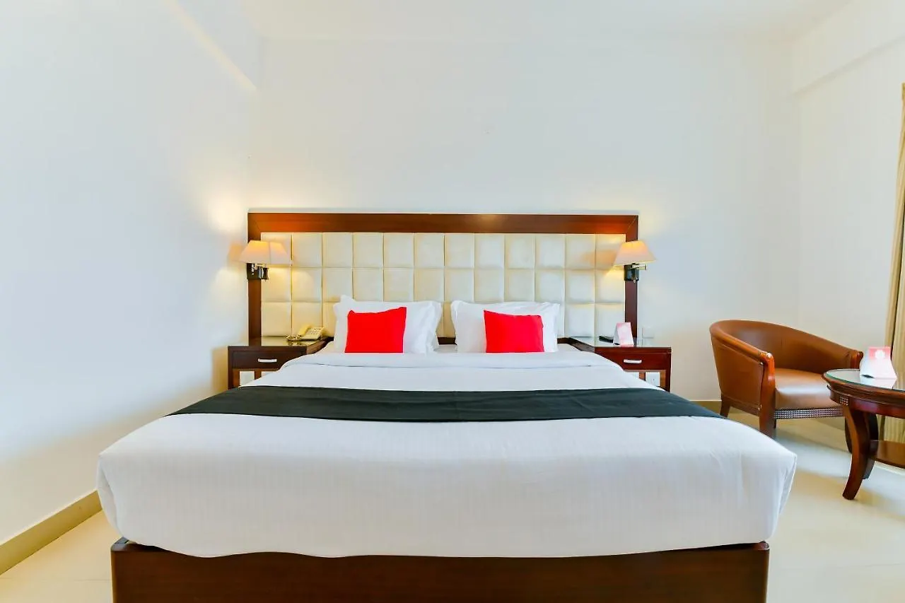 Capital O 23079 Ajantha Regency Hotel Kochi