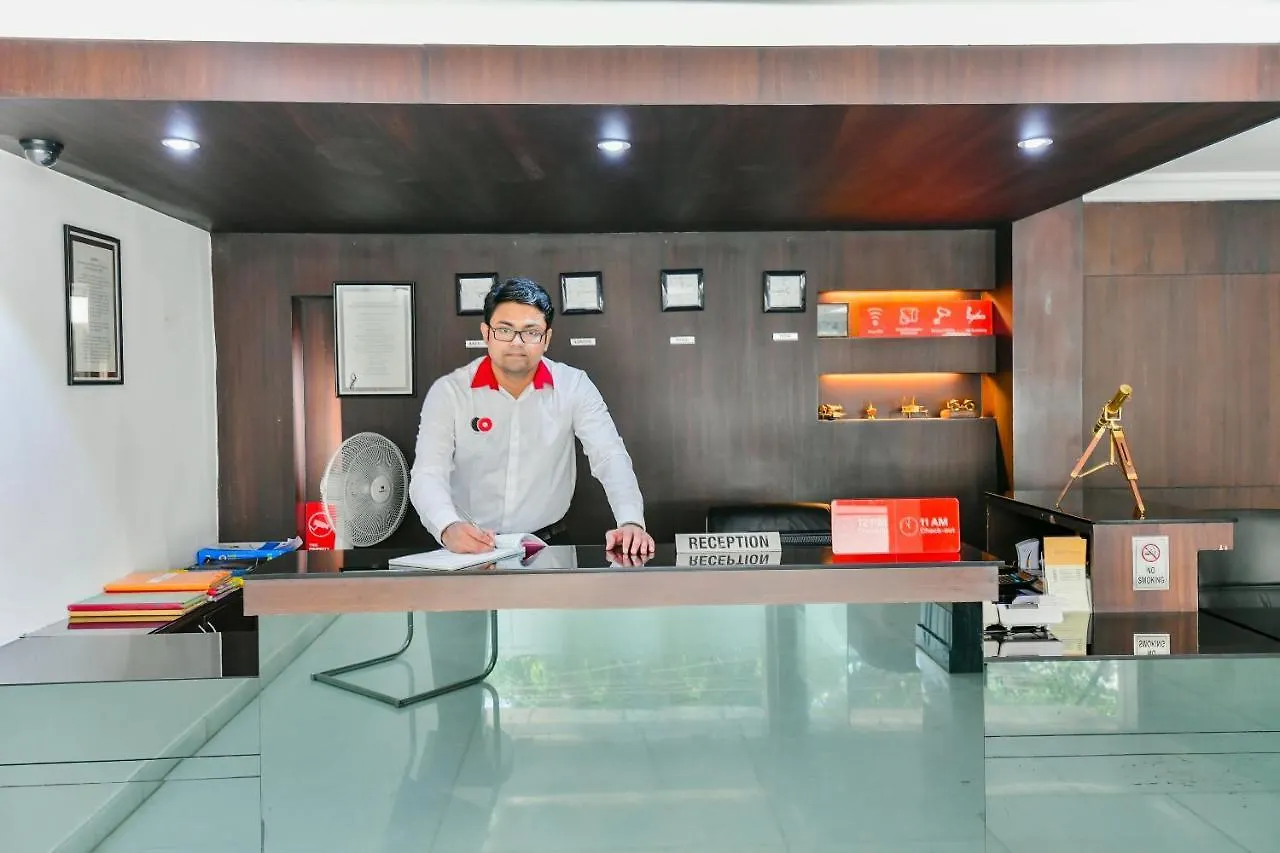***  Capital O 23079 Ajantha Regency Hotel Kochi India